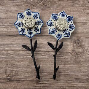 Rare Vintage Hand-Painted Delft Blue Flower Salt & Pepper Shakers  Holland